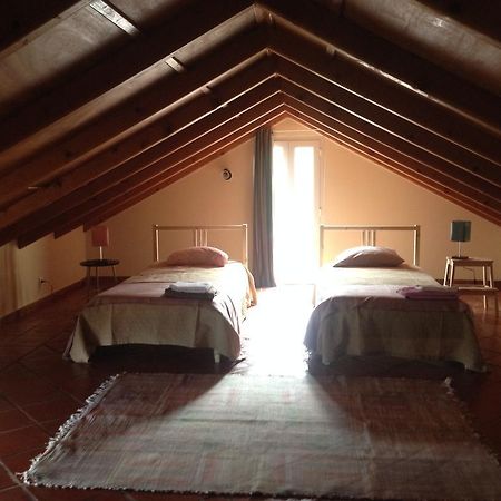 Bisbis House Guest House ปอร์โต โมนิซ ภายนอก รูปภาพ