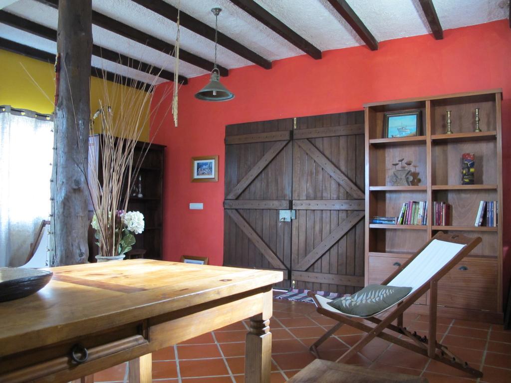 Bisbis House Guest House ปอร์โต โมนิซ ภายนอก รูปภาพ